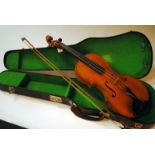 Violin, full size in good condition with no obvious cracks or repairs plus bow and hard case