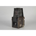 A Graflex Auto Graflex Junior Reflex Camera, with Taylor Hobson, Cooke Series II f/4.5 4” lens,