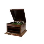 Table grand gramophone: a Columbia Model 120 in mahogany case, with No 8 soundbox