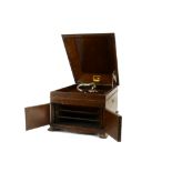 Table grand gramophone: an HMV Model 126, with No 4 soundbox, in oak case with shaped plinth on