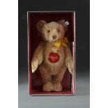 A Steiff Limited Edition Replica Musical Bear 1951 Caramel 35, 552 of 7000, in original box with