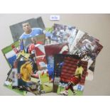 Autographs, a collection of 1720 signed colour 6" x 4" photographs, various players, all divisions,