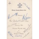 CRICKET AUTOGRAPHS 1949 A menu for Surrey CCC v. New Zealand 11/5/1949 at Armourers' Hall with 10