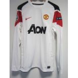 MATCH WORN SHIRT / JI-SUNG PARK / MANCHESTER UNITED White long sleeve shirt from season 2010/11 with