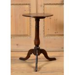 VICTORIAN OAK TRIPOD TABLE Of typical form. 27 1/2 x 16 1/2 in. diam.
