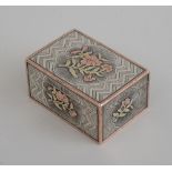 LOUIS XVI SILVER, GOLD AND COPPER BOX LD, Paris, 1759; the hinged lid with octafoil floral medallion