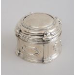 GEORGE II ARMORIAL SILVER CIRCULAR BOX AND COVER Charled Kaendler, London, 1727; the lid with