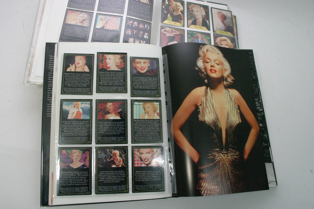 A copy of 'Marilyn Monroe and the Camera' book 1/1 - Image 2 of 2