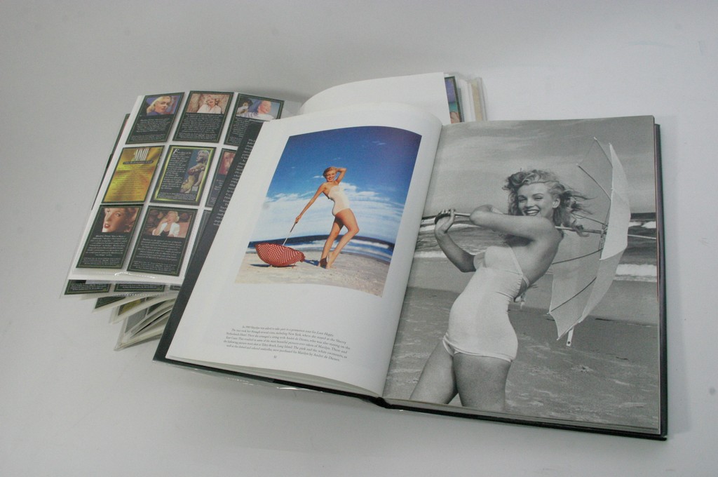 A copy of 'Marilyn Monroe and the Camera' book 1/1