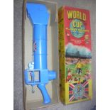 World Cup Willie Boxed Periscope: Made by Marx's Toys with 1965 FA patent in original box. Periscope