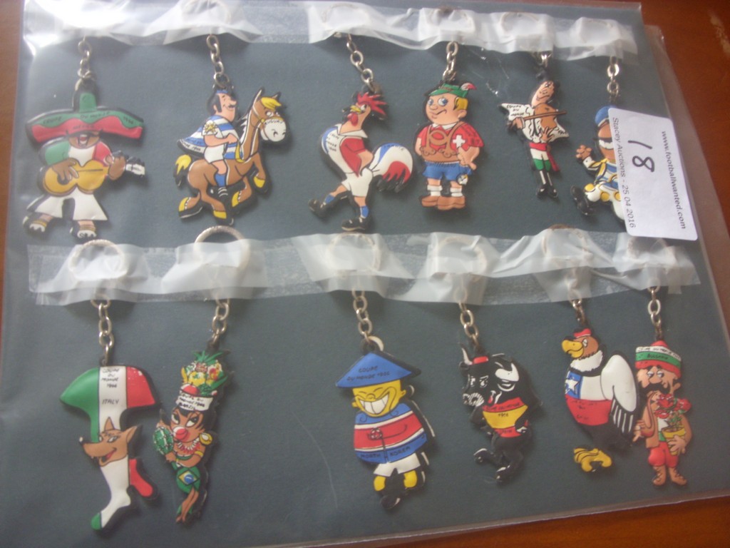 1966 World Cup French Keyring Collection: Absolutely superb rare items made in Italy for the