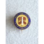 West Ham 1923 FA Cup Final Badge: Original badge stating West Ham United FC FA Cup Finalists 1923.