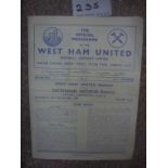 50/51 West Ham Reserves v Tottenham Football Programme: Football Combination dated 23 9 1950 in good