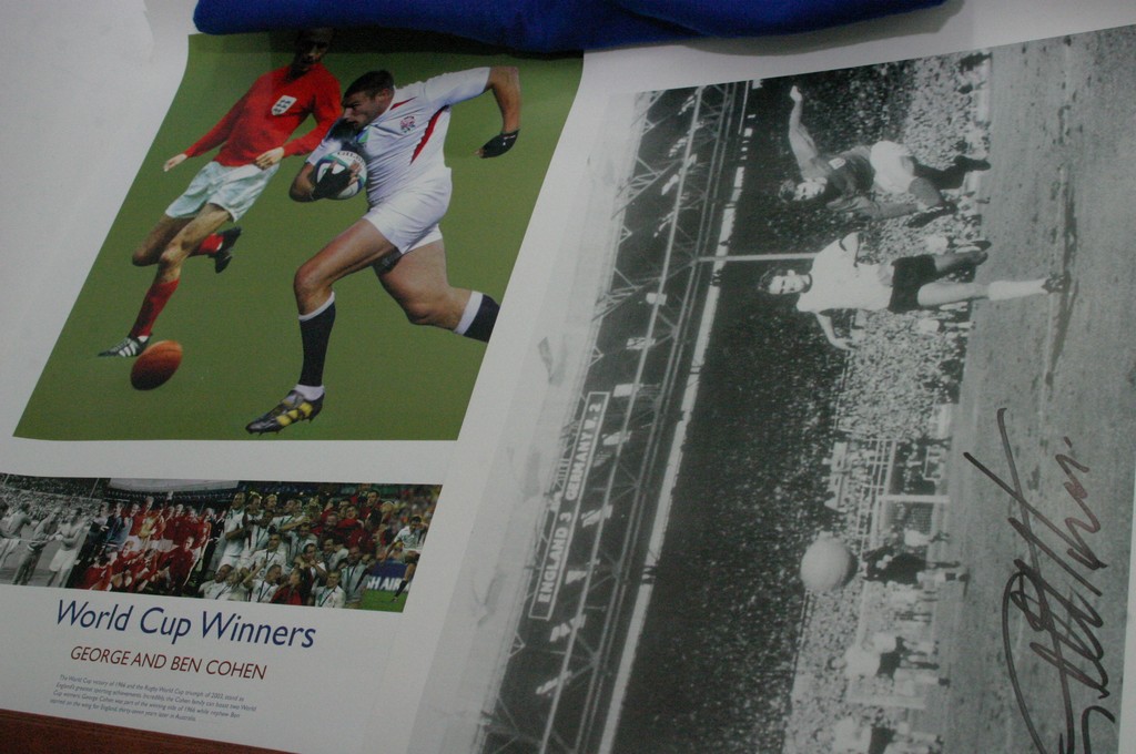 Three signed sporting pictures comprising a West Ham team photo, Nasser Hussain and Billy Walker ( - Image 3 of 4