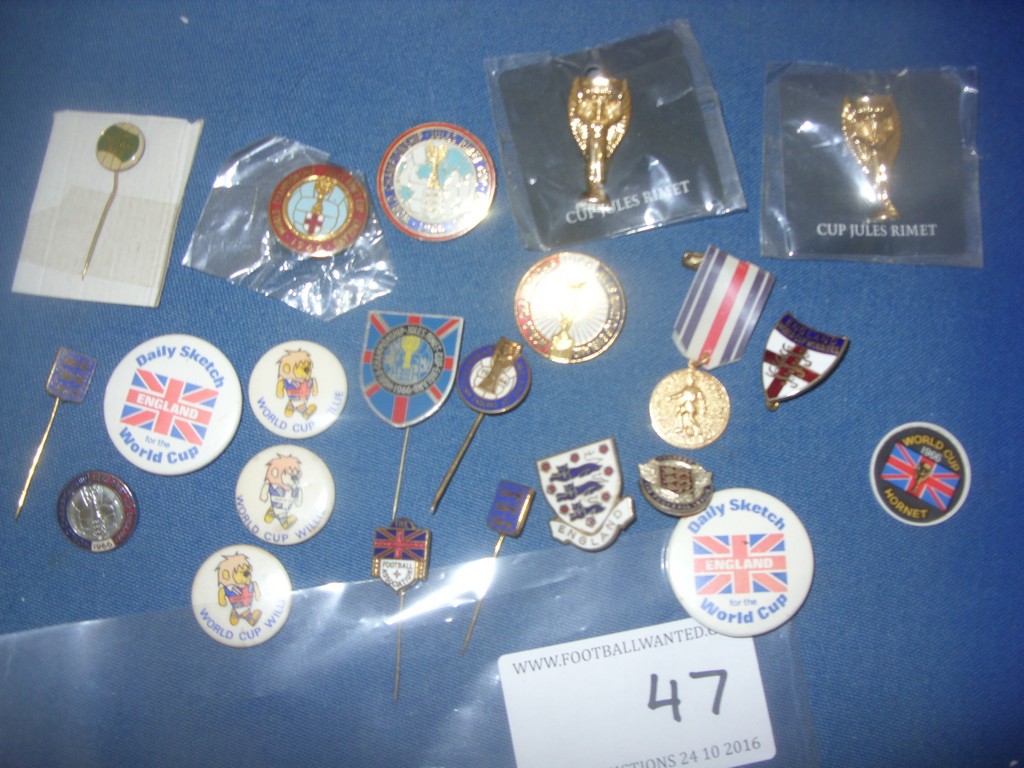 1966 World Cup Football Badges: A fantastic collec