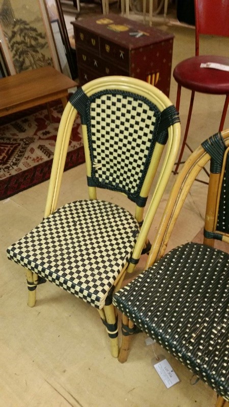 Four outdoor rattan style chairs in green and cream - Image 5 of 6