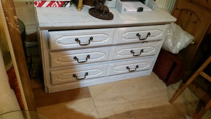 White painted low chest of drawers / coffee table. Three long drawers, in good order other than