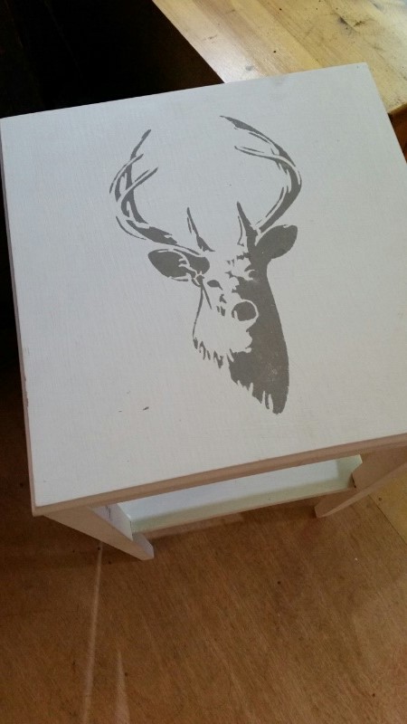 Shabby chic hand painted 2 tier hall table. Stag motif to top. Measures approx: 32.5cm wide, 32. - Image 2 of 2