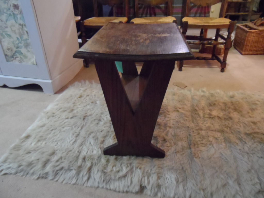 Oak side table, Arts and Crafts style - Image 5 of 6