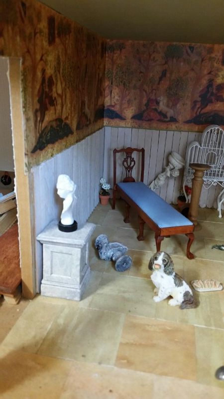 Magnificent 4- storey Georgian dolls house with all contents and a box of spares to complete a few - Image 34 of 37