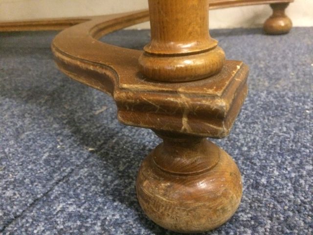 Large centre table or library / hallway table, burr walnut veneer top with possible yew - Image 6 of 9