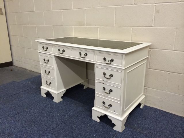 Vintage desk, painted in off white with green leather inlay top, 3 drawers to top with further - Image 4 of 9