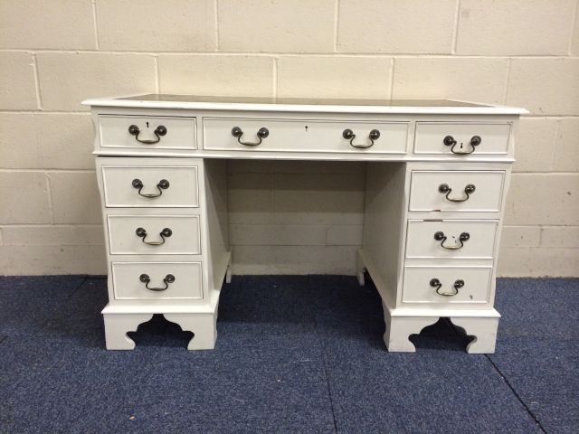 Vintage desk, painted in off white with green leather inlay top, 3 drawers to top with further - Image 3 of 9