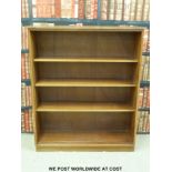 A mahogany bookcase with adjustable shelves (W104 x D32 x H124cm)