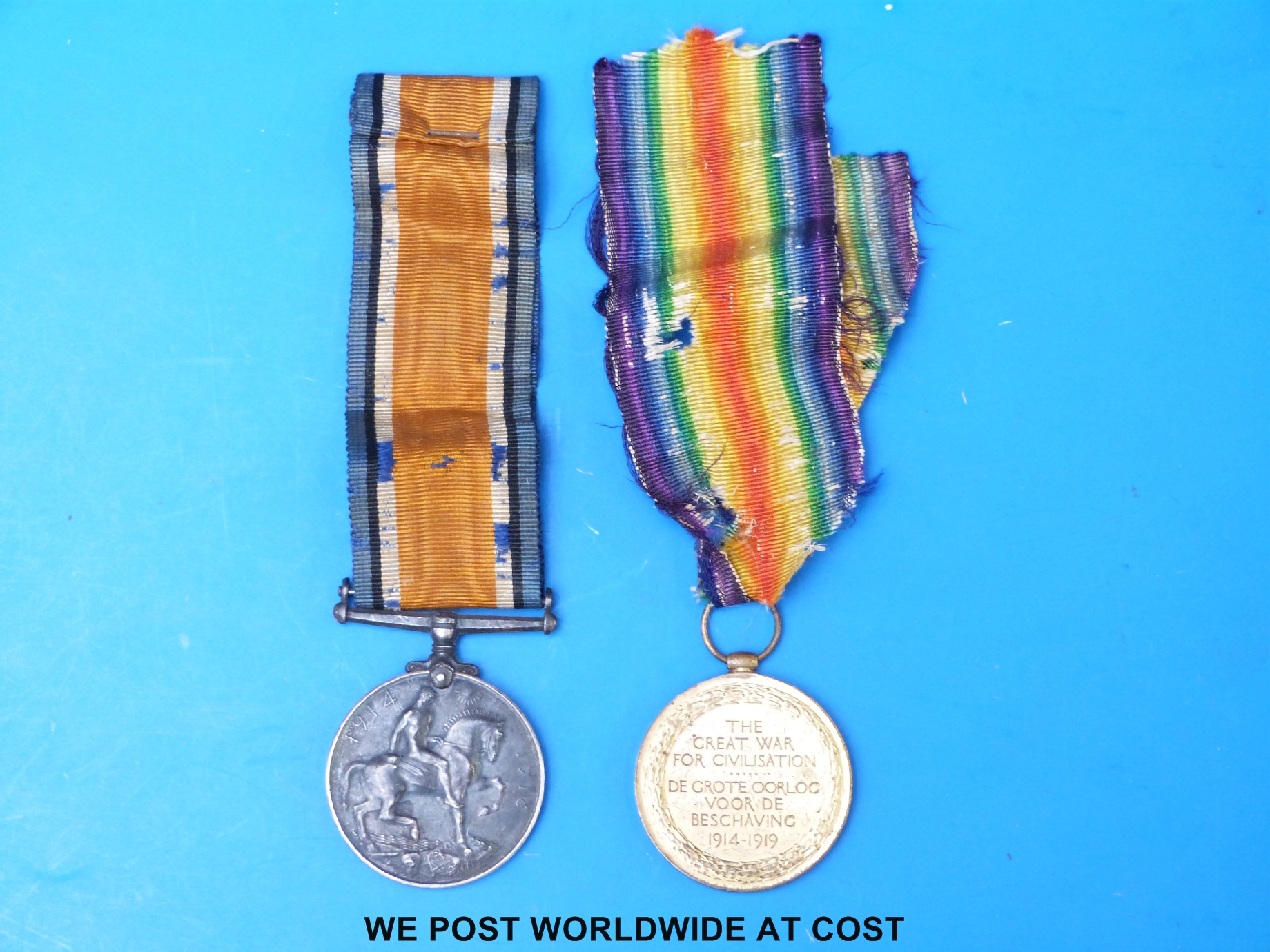 A pair of WWI medals awarded to Pte F Harris 8th South African Infantry - Image 2 of 2