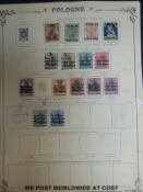 A collection of Polish stamps 1918-1932, mint and used. Early stamps, air sets etc.