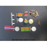 A pair of Machine Gun Corps WWI medals comprising Great War Medal and 1914 - 1918 medal marked