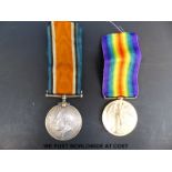 A WWI medal pair awarded to 118693 GNR J.J Marshall R.