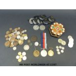 A small collection of UK and world coinage and medals,