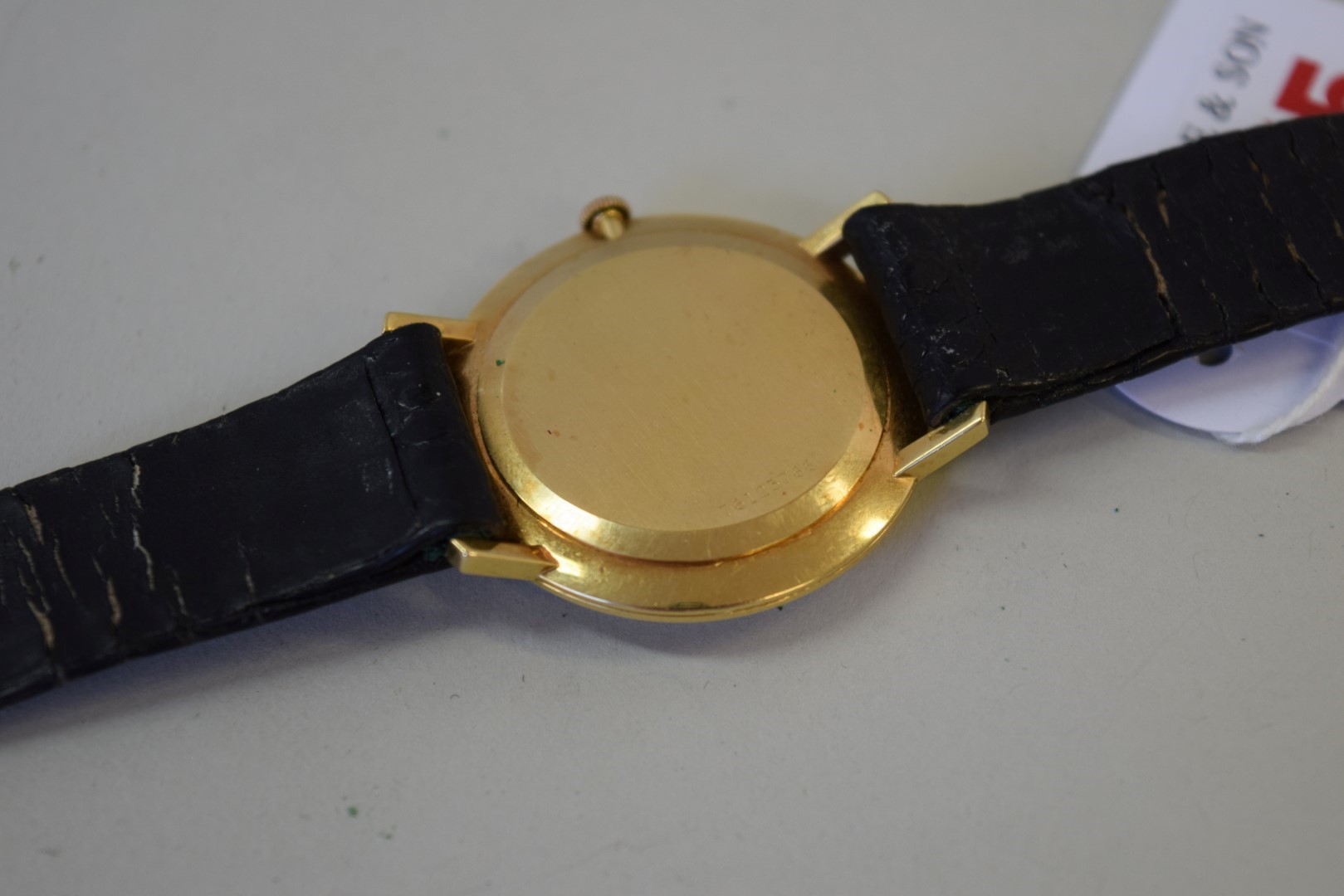 A vintage boxed Girard Perregaux gentleman's wristwatch, having black leather strap with GP buckle. - Image 4 of 5