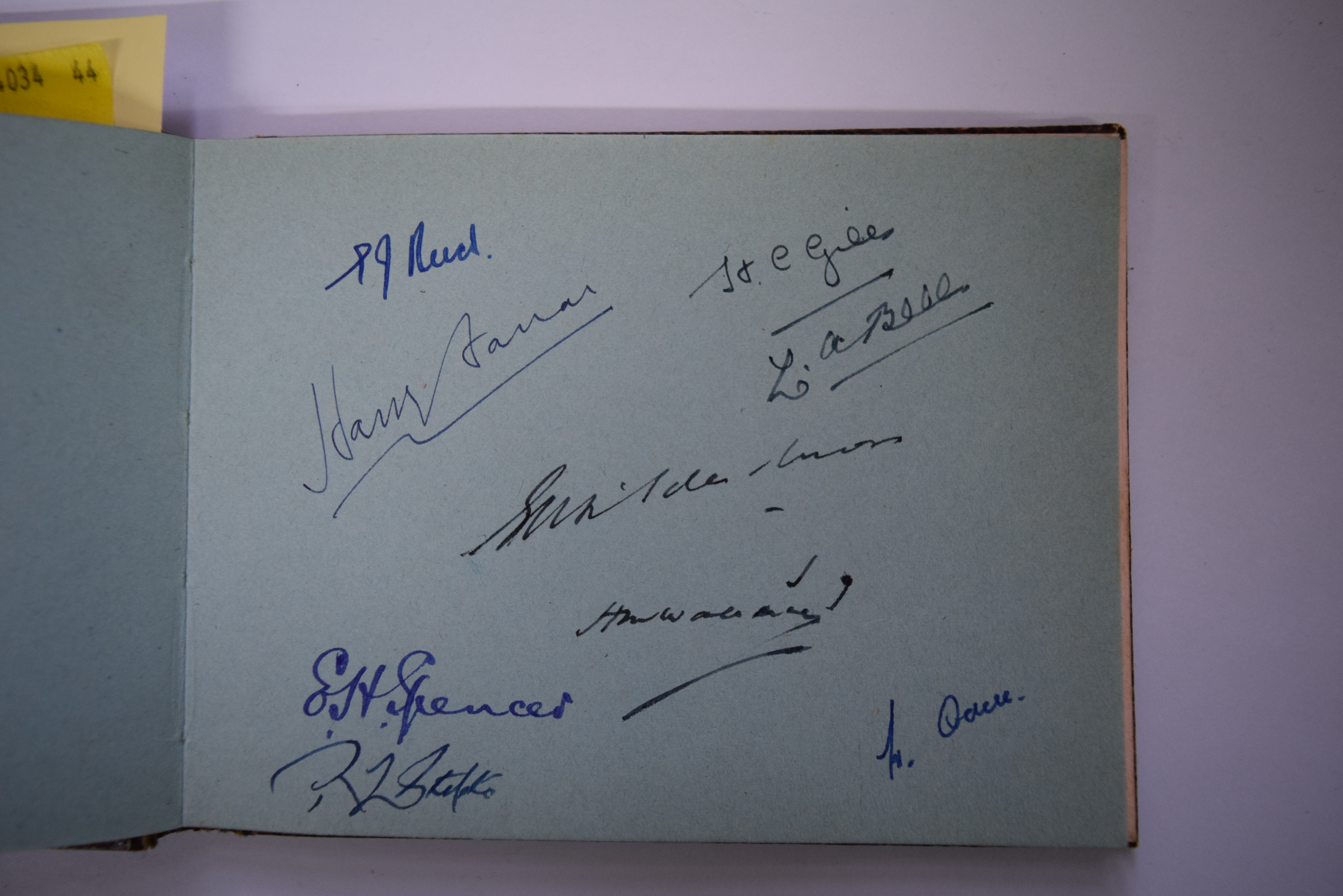 An old autograph album. - Image 3 of 6