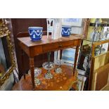 A Victorian mahogany single drawer washstand, 91.5cm wide.