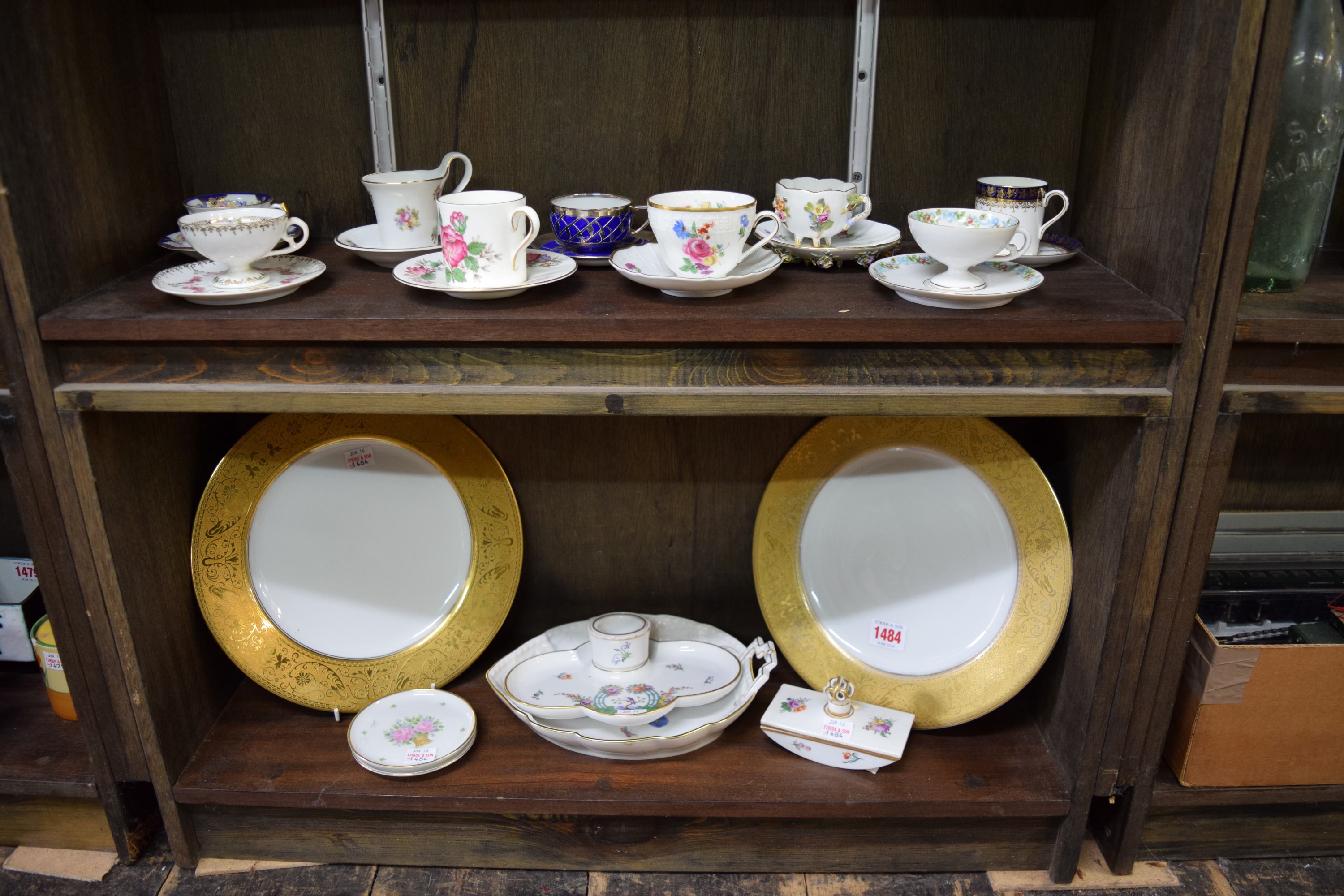 A small quantity of Continental porcelain,