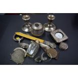 A quantity of silver,