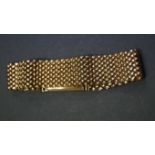 A 9ct gold watch bracelet, 43g.