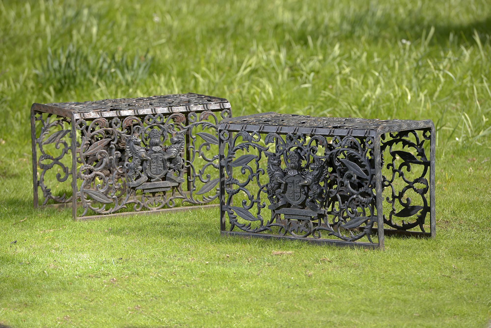 Camden Lock Market: A similar pair of benches