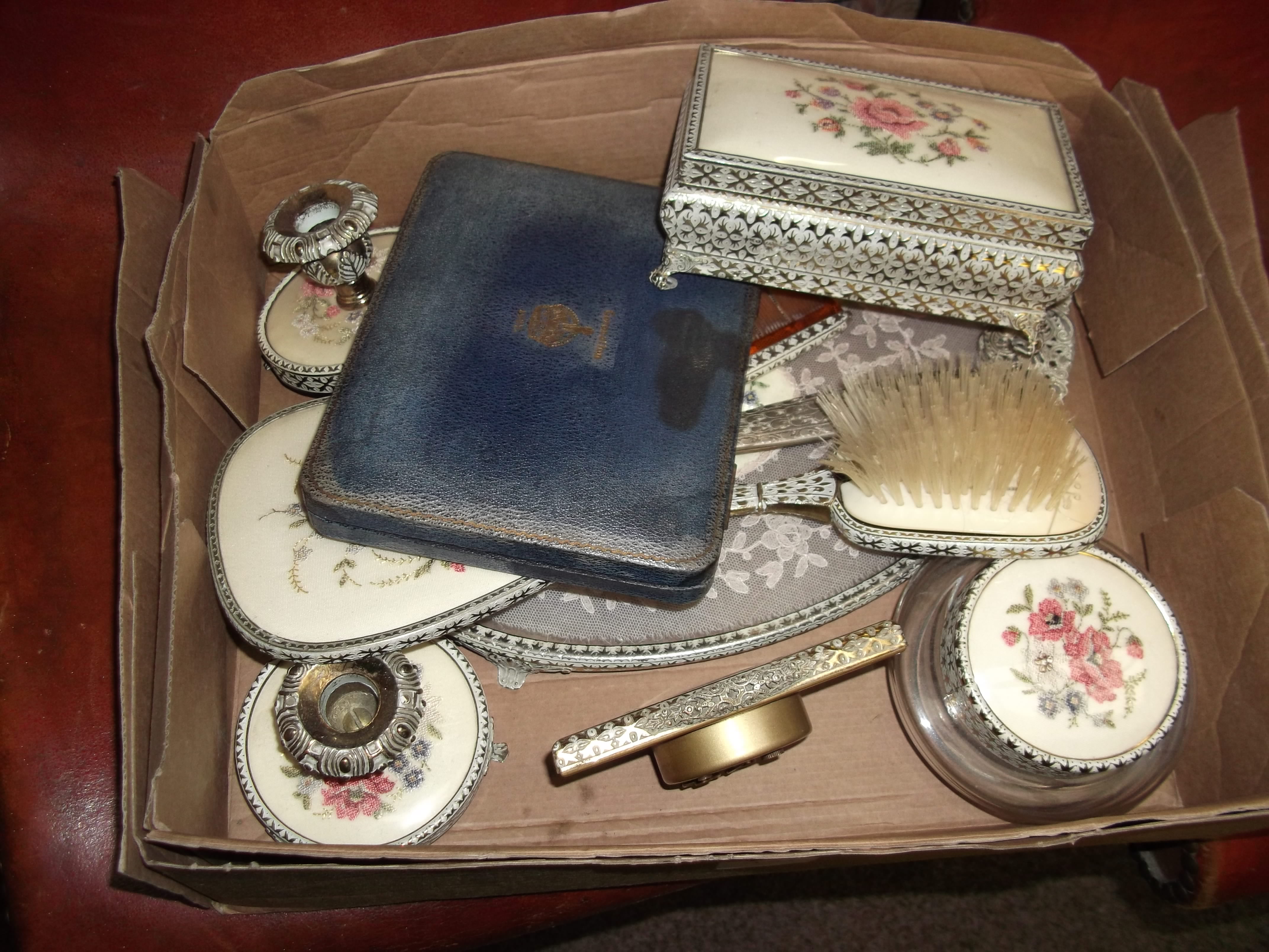 dressing table set and spoons