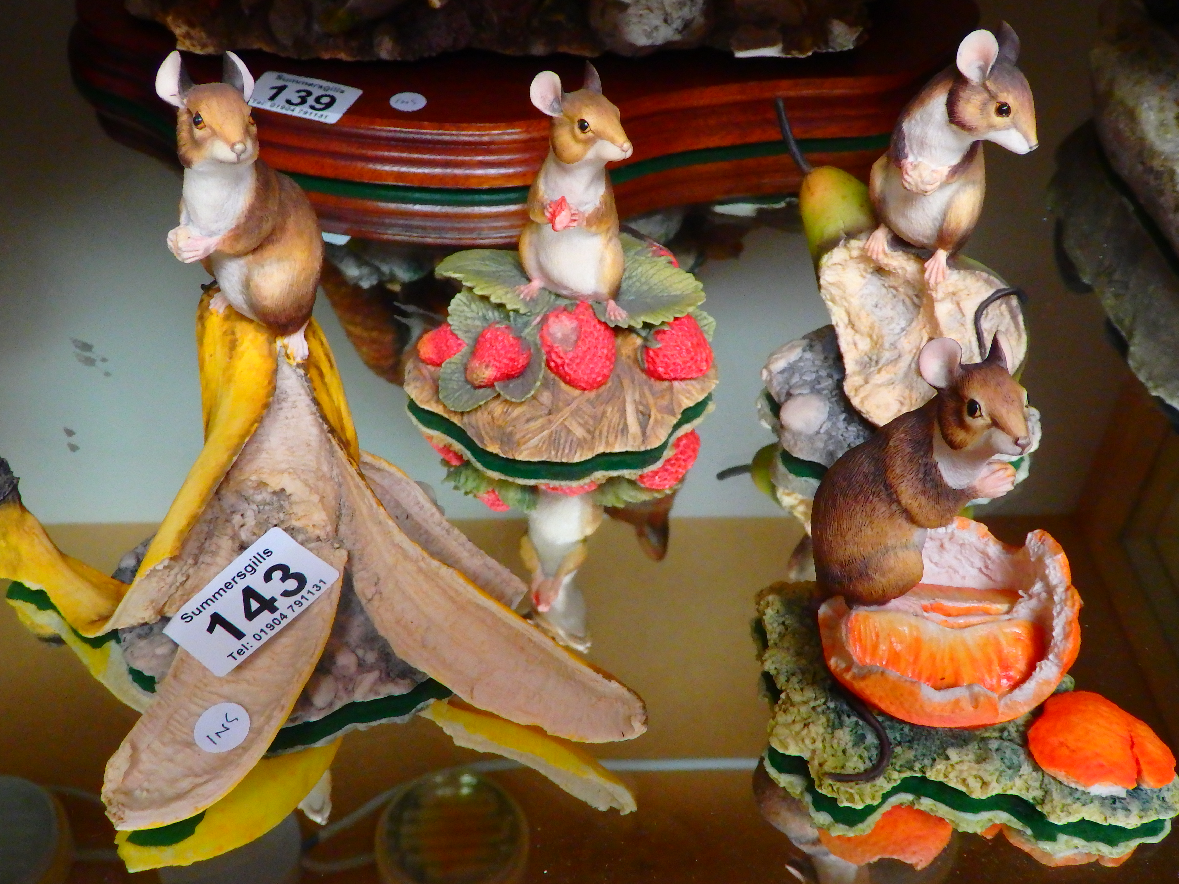 4 Border fine art mice