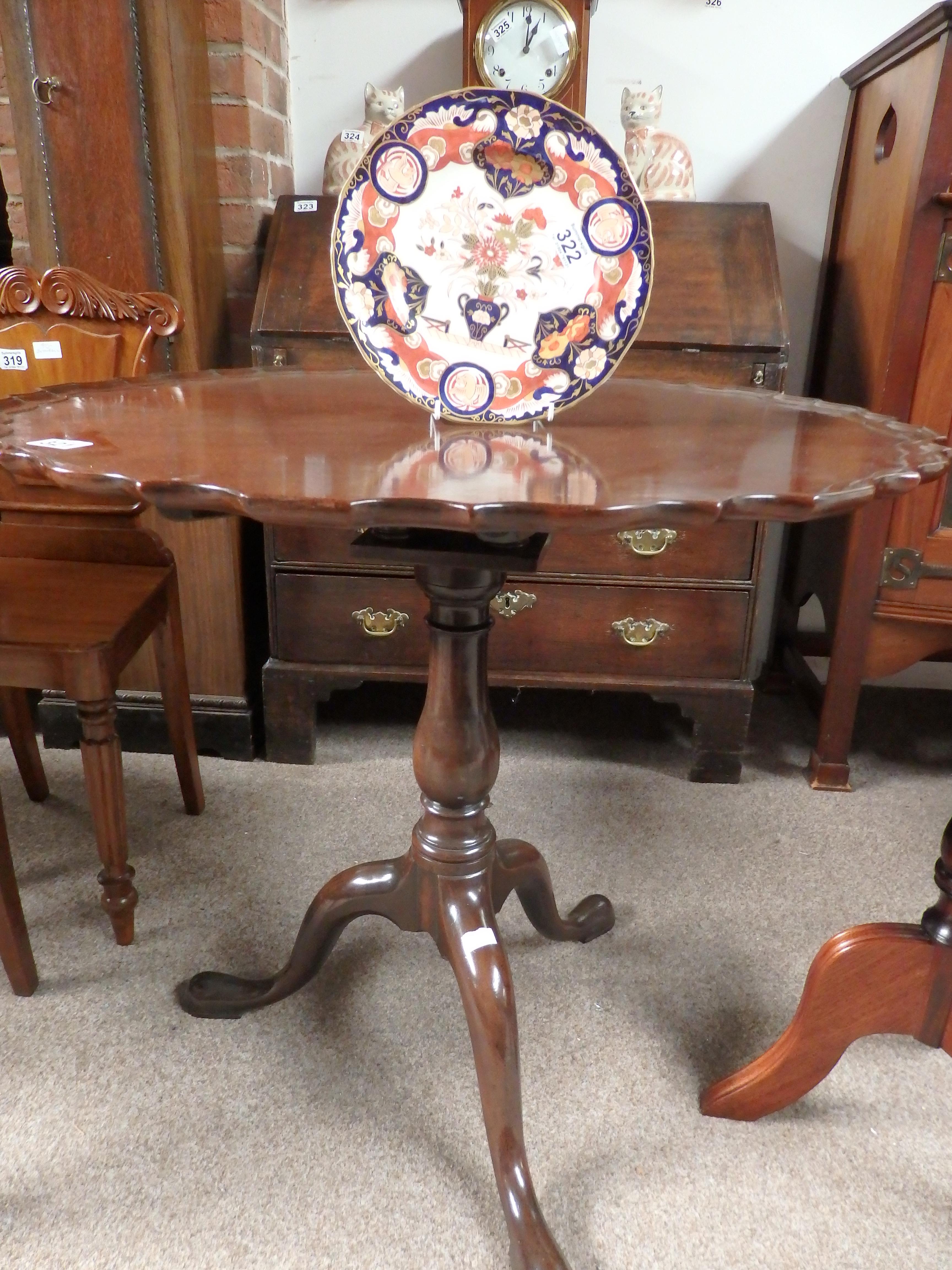 Antique mahogany pie crust table