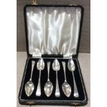 AN ART DECO HALLMARKED SILVER GRAPEFRUIT SPOON Pointed bowls and stepped finials, Birmingham,