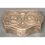 A LATE 19TH/EARLY 20TH CENTURY FRENCH SILVER TRINKET BOX Having a chased and repoussé scrolling