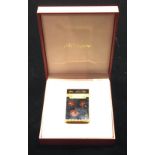 DUPONT, A GENTLEMEN'S CHINESE LACQUERED GOLD DUST LIGHTER Cased. Condition: in working order