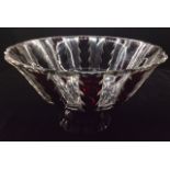 AN EARLY 20TH CENTURY CZECHOSLOVAKIAN OVERLAID RUBY AND CLEAR GLASS FRUIT BOWL Engraved with a