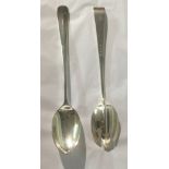 A PAIR OF 20TH CENTURY HEAVY SILVER PLATED SALAD SERVERS bearing faux hall marks In maroon cloth