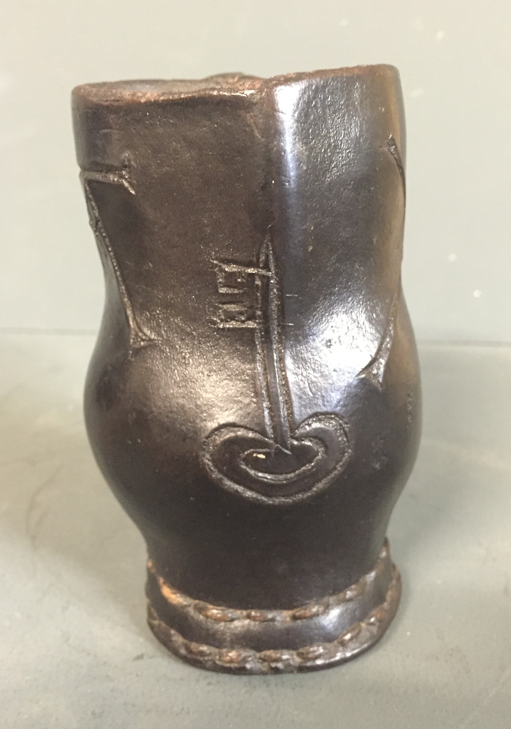 A 17TH/18TH CENTURY LEATHER BLACK JACK The waisted body with heavily stitched integral handle and - Image 3 of 4