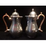 WINDSOR & BISHOP, NORWICH, A NEAR PAIR OF LATE 19TH/EARLY 20TH CENTURY SILVER COFFEE POTS Of